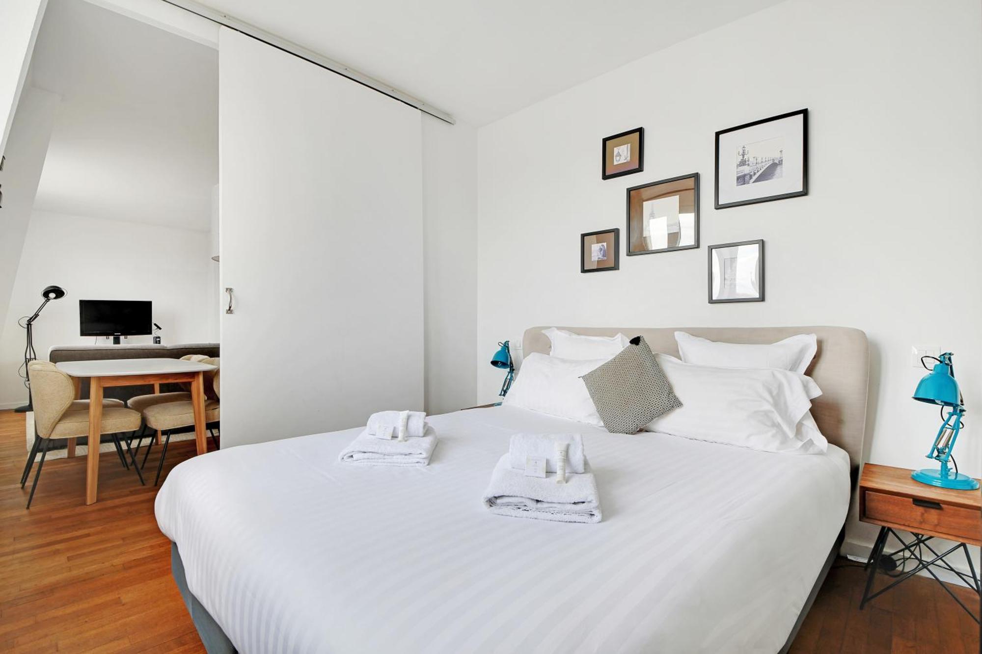 Pick A Flat'S Apartments In Saint Michel - Rue Du Sommerard París Exterior foto