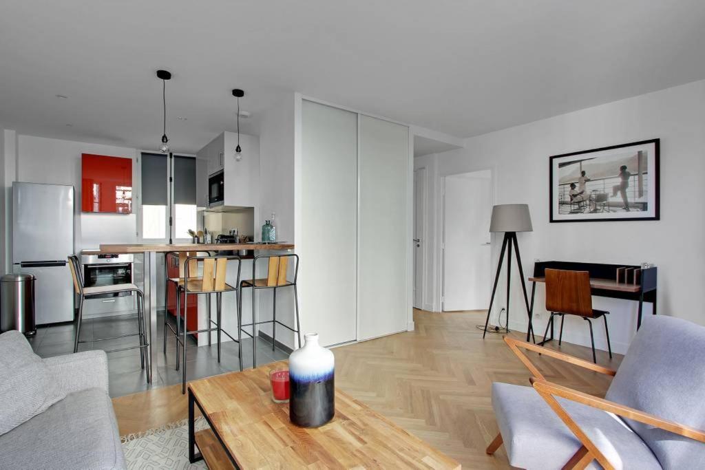 Pick A Flat'S Apartments In Saint Michel - Rue Du Sommerard París Exterior foto